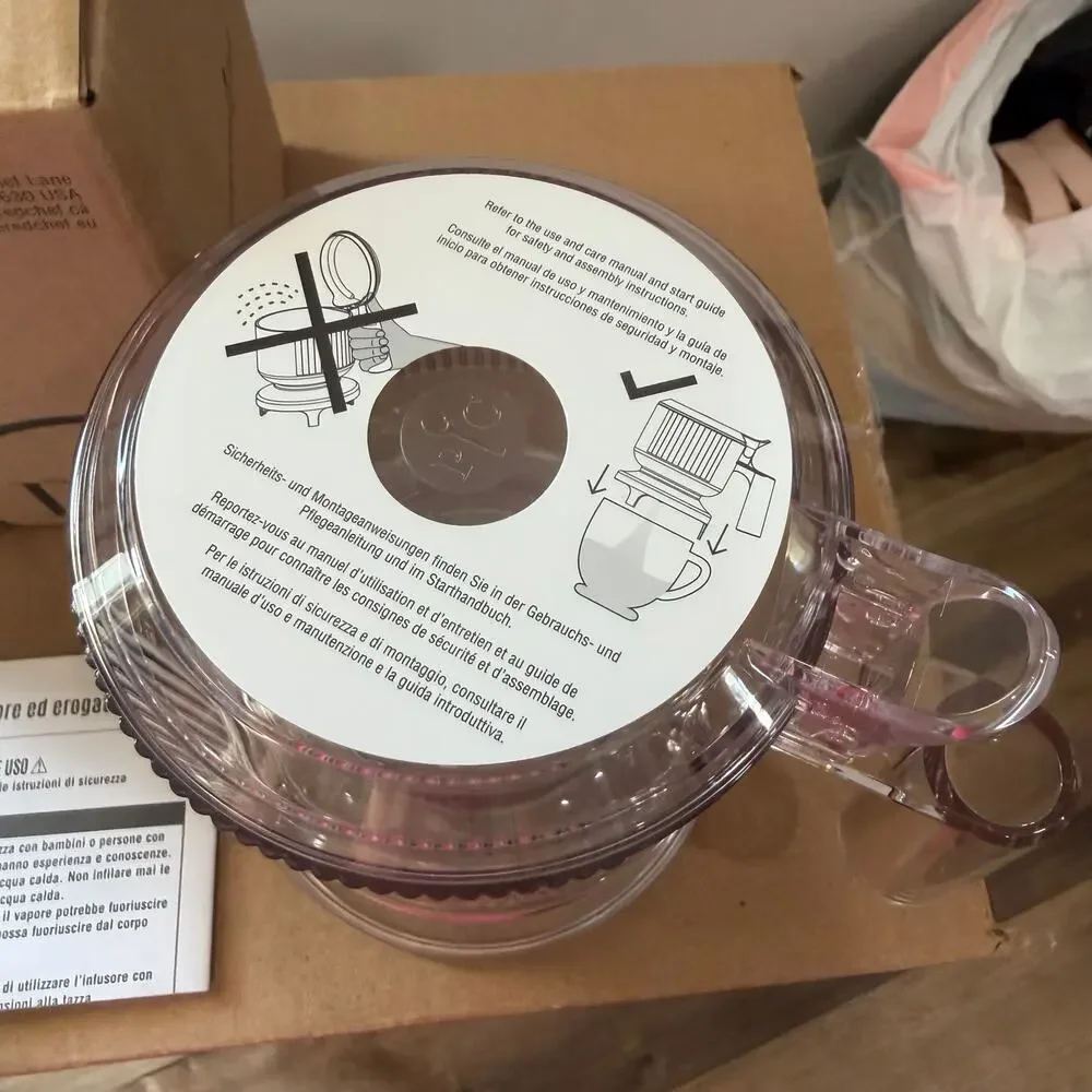 Pampered Chef Tea Steeper & Dispenser NEW Open Box